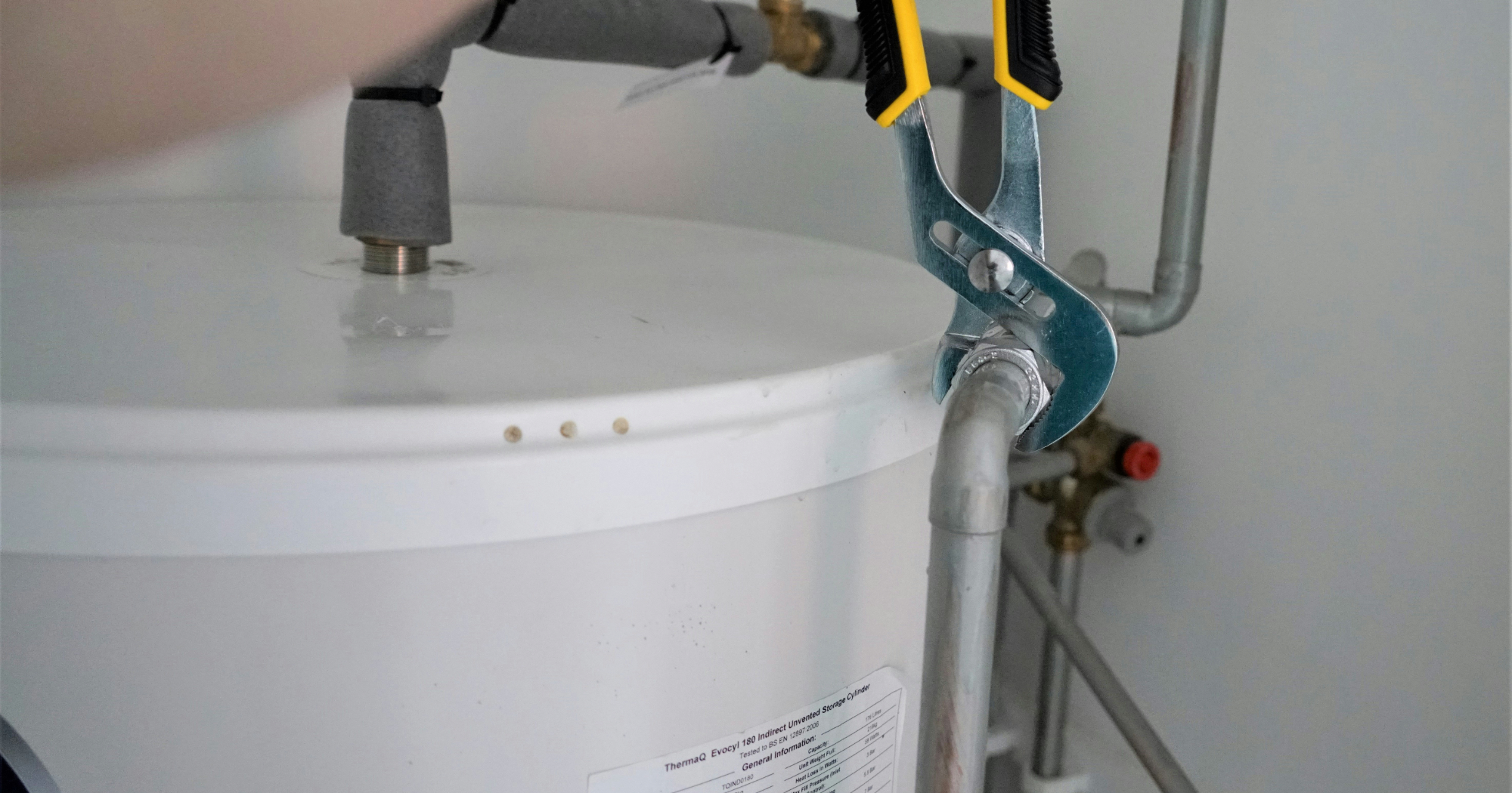What’s Involved in an Oil Boiler Service? | CP Plumbing & Heating (SW) Ltd